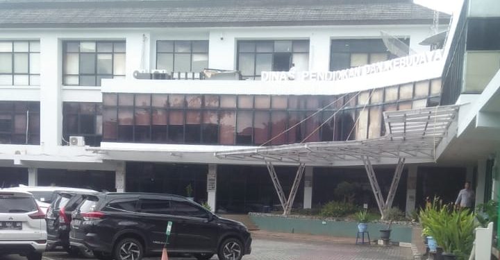 Pejabat Dinas Pendidikan Tidak Perhatikan Jasa Pensiunan