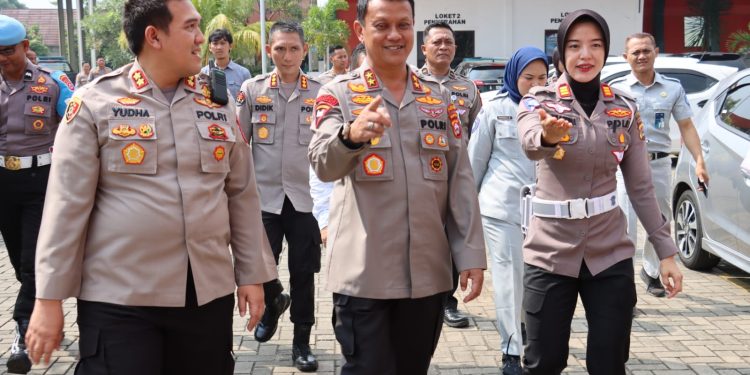 Kapolda Banten Larang Seluruh Personil Satlantas Lakukan Pungutan Liar terhadap Semua Layanan