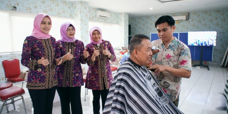 BPN Banten Ikuti Pesta Cukur Rambut Gratis se-Indonesia