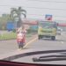 Seorang Pengendara Motor Scoopy Masuk ke Jalan Tol Tangerang-Merak