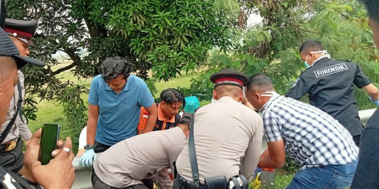 Sopir Truk Ditemukan Tewas di Jalan Tol Tangerang-Merak