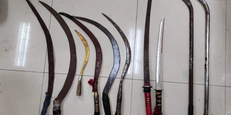 Niat Tawuran 5 Orang Remaja Dari Berbagai Kecamatan Di Kabupaten Serang Diamankan Tim Resmob Polres Serang