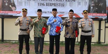 Polres Serang Gelar Acara Wisuda dan Pelepasan Purna Bakti Anggota Polri Yang Memasuki Pensiun