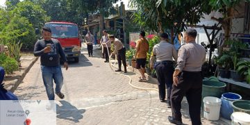 Polsek Kragilan Kirim Bantuan Air Bersih Terdampak El-Nino di Puri Cisait