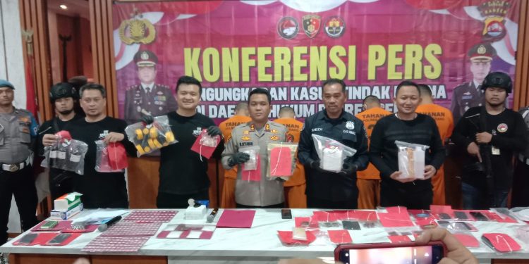 Home Industri Gorila di Apartemen Sentul Bogor Digerebeg Satgas Satnarkoba Polres Serang
