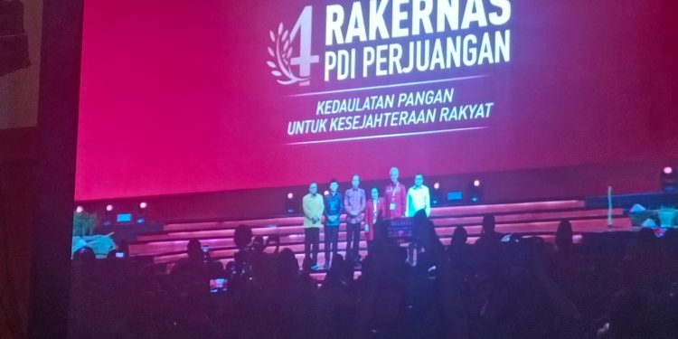 PW Gerakan Nelayan Tani Indonesia Provinsi Banten Hadiri Pembukaan Rakernas IV PDI Perjuangan