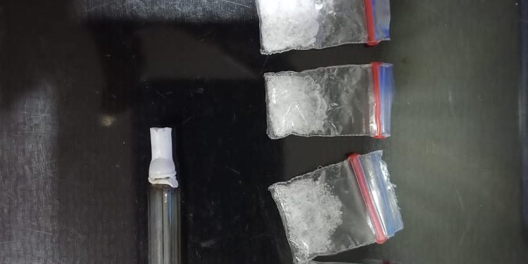 Kurir Narkoba Dicokok Saat Nyedot Sabu