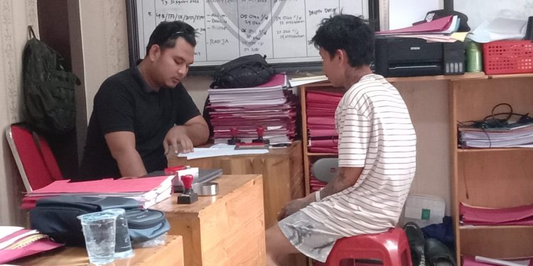 Kabur Ke Persawahan, Residivis Serahkan Diri Setelah Mendengar Tembakan