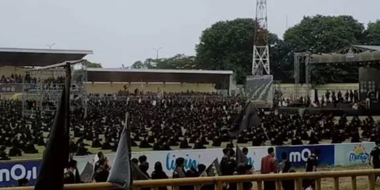 Pagelaran Seni Budaya Tapak Karuhun Jilid II Ribuan Pesilat Banten Padati Stadion Maulana Yusuf Kota Serang