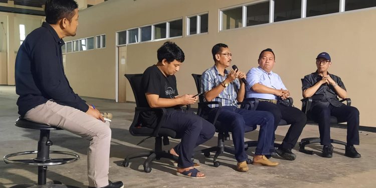 Seru! Akademisi dan Aktivis Bicara Soal Pemilu 2024 pada Diskusi Senja di Untirta