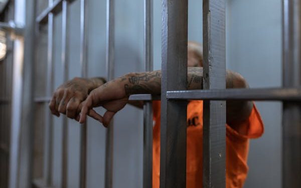 4 Polsek Tanah Abang Kena Sanksi Buntut 16 Tahanan Kabur