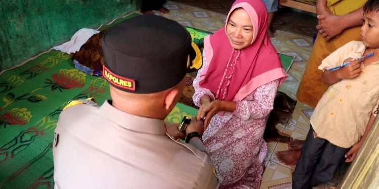 Kapolres dan PJU Takziah ke Rumah Duka PTPS Meninggal Dunia