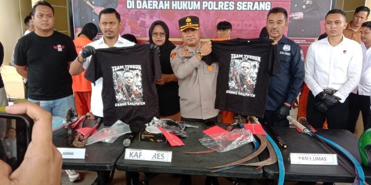 11 Berandalan Jalanan “TEAM TUBRUK 134” Diringkus Tim Resmob Polres Serang