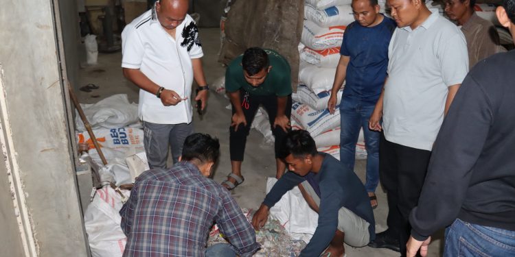 Unit Tindak Pidana Tertentu (Tipidter) Polres Serang Bongkar Terduga Pengoplos dan Pengemas Beras Bulog