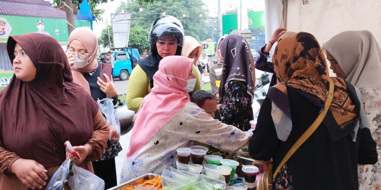 Stabilkan Harga Sembako dan Bangkitkan UMKM, Polres Serang Gelar Bazar Murah Ramadhan