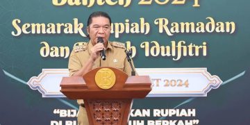 Kick off Semarak Rupiah Ramadan, Pj Gubernur Al Muktabar Imbau Masyarakat Menukarkan Uang di Lembaga Resmi