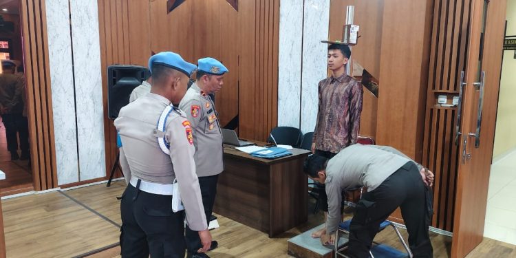 Propam Polres Serang Awasi Penerimaan Calon Anggota Polri