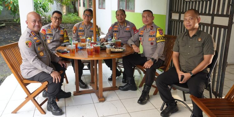 Wapres Hadiri Haul Syekh Nawawi Al Bantani, Kapolres Serang Turunkan Ratusan Personil