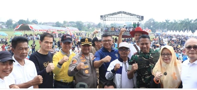 Peringati Hari Buruh Internasional 2024, Sekda Ajak Buruh Jaga Investasi di Kabupaten Serang