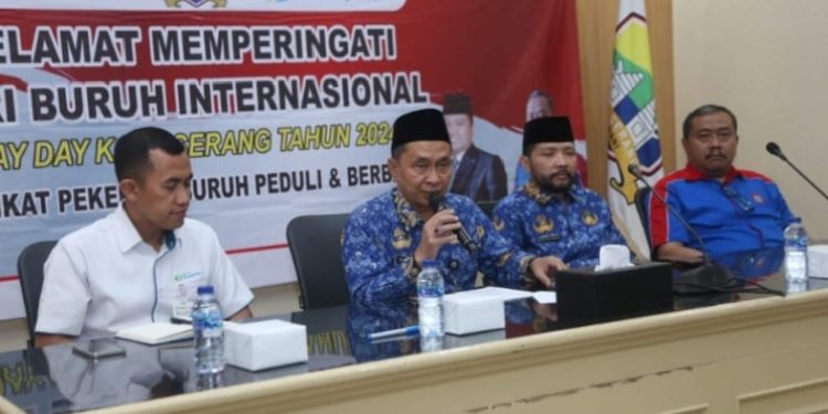 Silaturahmi Bersama Buruh Kota Serang, Pj Walikota: “Banyak Program-program Untuk Para Buruh”