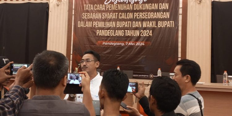 KPUD Pandeglang, Cabup Uday Suhada