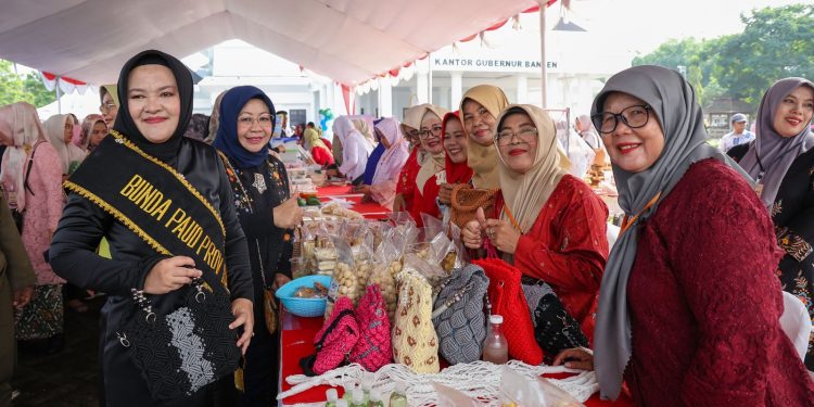 Ratusan UMKM Turut Meriahkan Gebyar Hari Kartini DWP Provinsi Banten