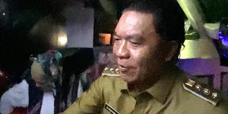 Plh Gubernur Al Muktabar Sapa Perwakilan Provinsi Banten Ikuti HUT Ke-44 Dekranas dan HKG ke-52 PKK di Solo