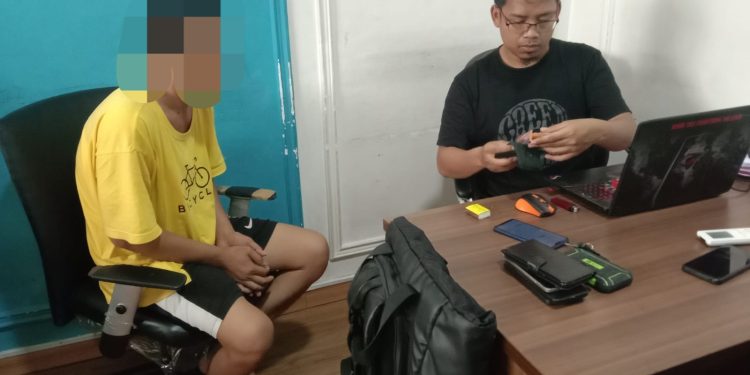 Lagi Main Judi Slot, Pengedar Narkoba Ditangkap Tim Satresnarkoba Polres Serang