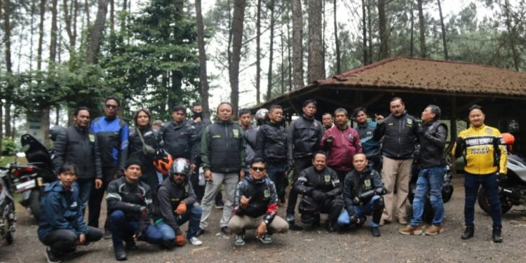Bikers Banten Ngaprak Solidarity (BBNS) Tadabbur Alam Ke Wilayah Jawa Barat.