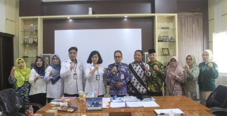 Pemkot Serang Terima Kunjungan dari Tim Ditjen Pencegahan dan Pengendalian Penyakit Menular Kemenkes RI.