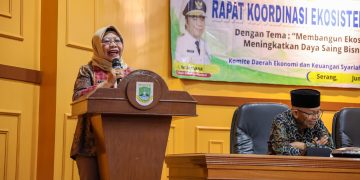 Plh Sekda Virgojanti Buka Rapat Koordinasi Ekosistem Pusat Industri Halal Provinsi Banten