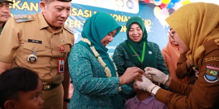 Hari Anak Nasional, Pemkab Tangerang Gelar Vaksinasi Polio Serentak