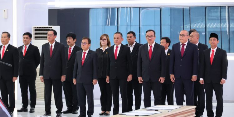 Lantik 29 Pejabat Kementerian ATR/BPN, Menteri AHY Tekankan Kinerja Optimal untuk Capai Target 100 Hari ke Depan