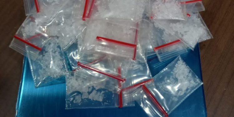 Bandar Sabu Diringkus Polisi Saat Lagi Asyik Sedot Sabu Dalam Bangunan Bekas Toko