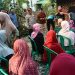 Kapolres Temui Emak-emak dan Anak-anak Yatim di Kampung Kemuning