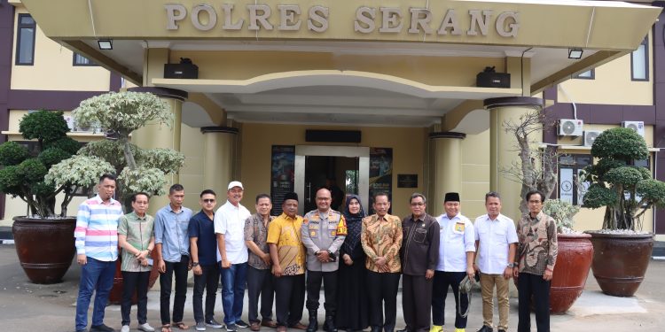 Silaturahmi Dengan Anggota DPRD Serang Terpilih, Kapolres Singgung Sinergitas