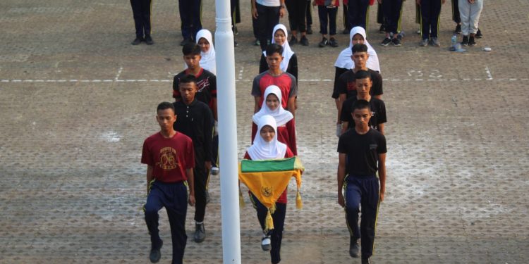 PERSIAPAN MEMPERINGATI HUT RI KE 79 /2024 SMAN 3 KOTA SERANG GELAR GLADI RESIK