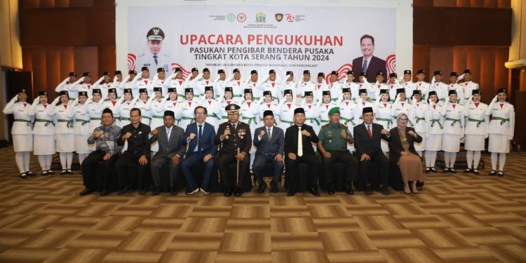 Jelang Upacara Kemerdekaan, Pemkot Serang Kukuhkan Pasukan Pengibar Bendera Tingkat Kota Serang