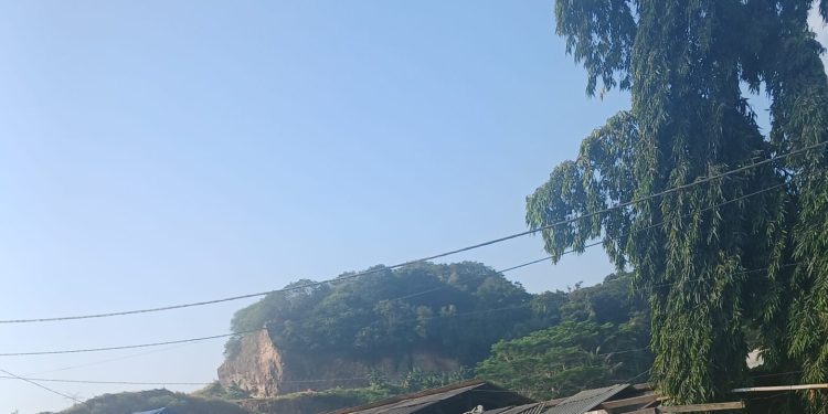 Di duga Menjamurnya gudang gudang penimbunan solar ilegal tepatnya di jalan tol atas wilayah Gerogol – Pulomerak, kota Cilegon