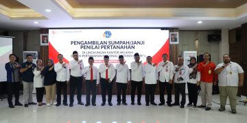 Kakanwil BPN Banten Mengambil Sumpah Penilai Pertanahan, Apa itu Penilai Pertanahan dan Tugasnya.