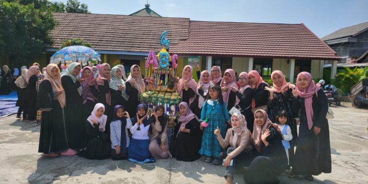 Kegiatan Rutin Tahunan, SDN Serang XIII Gelar Acara Peringatan Maulid Nabi Besar Muhammad S.A.W.