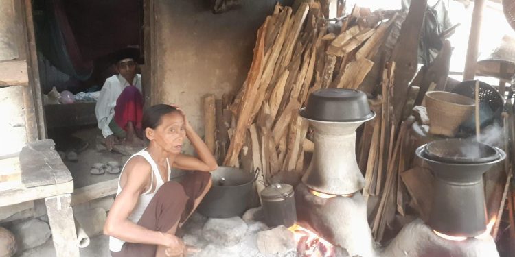 Potret Warga Miskin di Pandeglang, Sepasang Lansia Tinggal di Gubug Berharap Bantuan Rumah