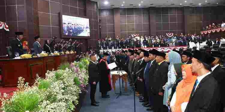 Usai Dilantik, Anggota DPRD Serang Ramai-ramai Gadaikan SK ke Bank