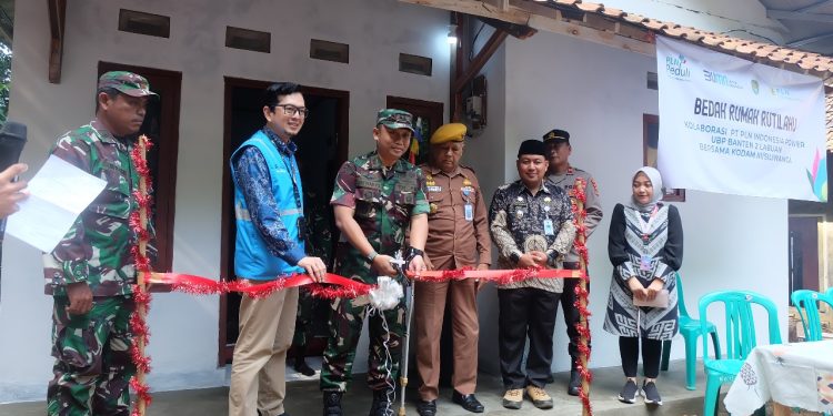 Resmikan Bedah Rumah Kolaborasi PLN Indonesia Power UBP Banten 2 Labuan dengan Kodim 0601/Pandeglang