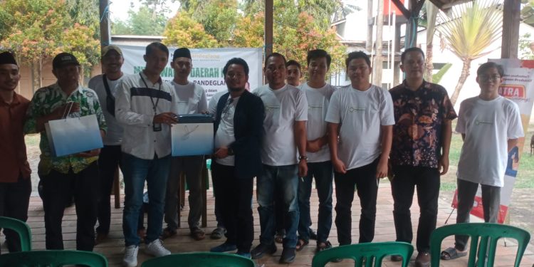 Bergandengan dengan Finatra Finance, Dede Abdurrahman ditetapkan sebagai Ketua HIPKA Pandeglang periode 2024-2029.