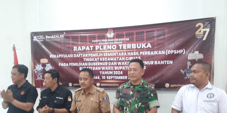 Danramil 0602-16/Ciruas Dan Babinsa Amankan Rapat Pleno Terbuka Rekapitulasi DPSHP Pemilu 2024