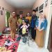 Camat Ciomas Serahkan Bantuan Kursi Roda kepada Penyandang Disabilitas
