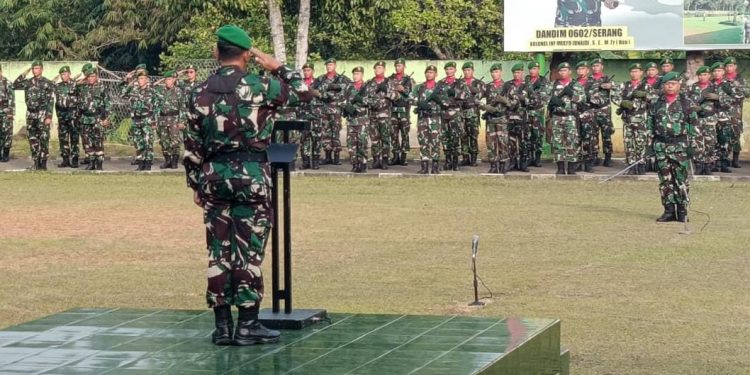 Pabung Kodim 0602/Serang Bertindak Sebagai Inspektur Upacara 17 September 2024 Di Makodim 0602/Serang