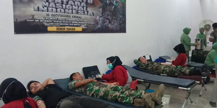 Kodim 0602/Serang Gelar Donor Darah Dalam Rangka HUT TNI Ke-79 Tahun 2024