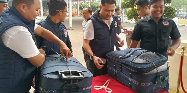 Koper Tak Bertuan Isi 39 Kg Ganja Ditemukan di Tol Tangerang Merak